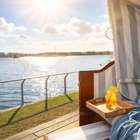 Pier 51 Apartamento *